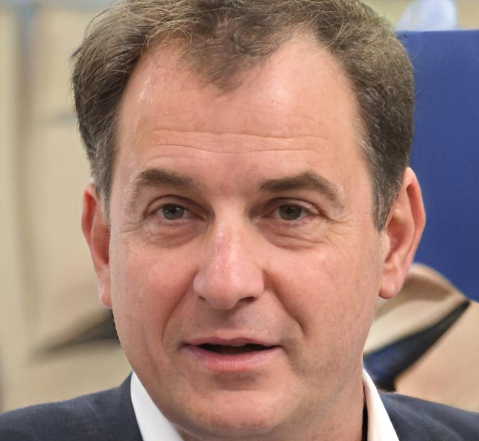 Aurelio Mendizábal, Director de Estrategia Financiera de vaclinearivo
